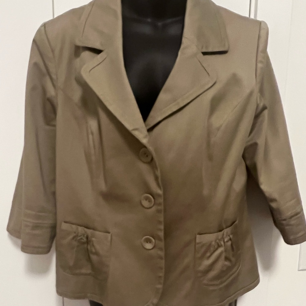 RW and Co taupe suit jacket